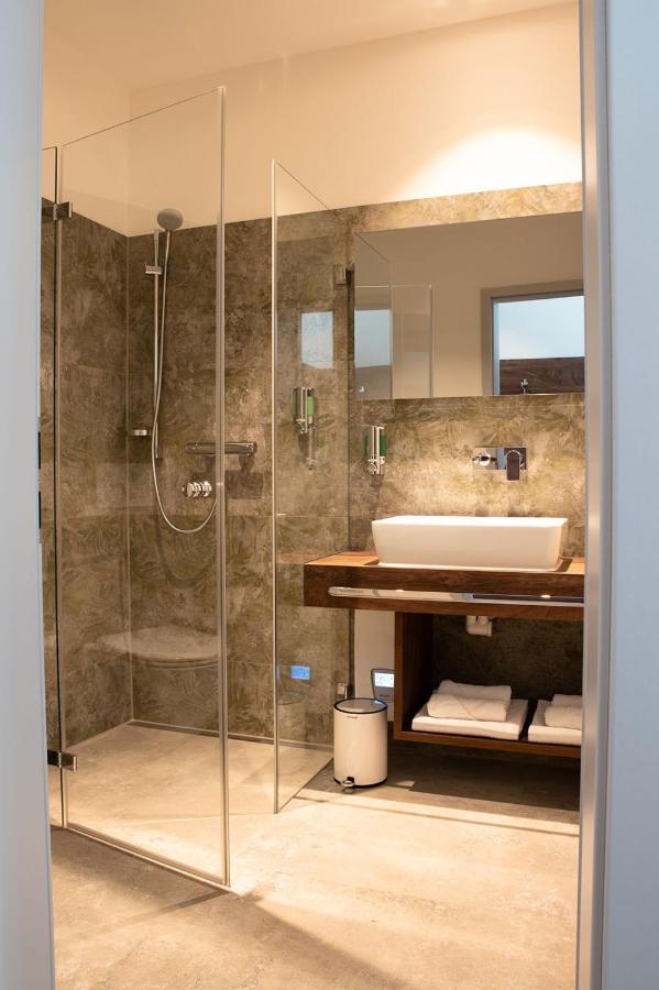 Hotel Gruene Elster Fürth エクステリア 写真