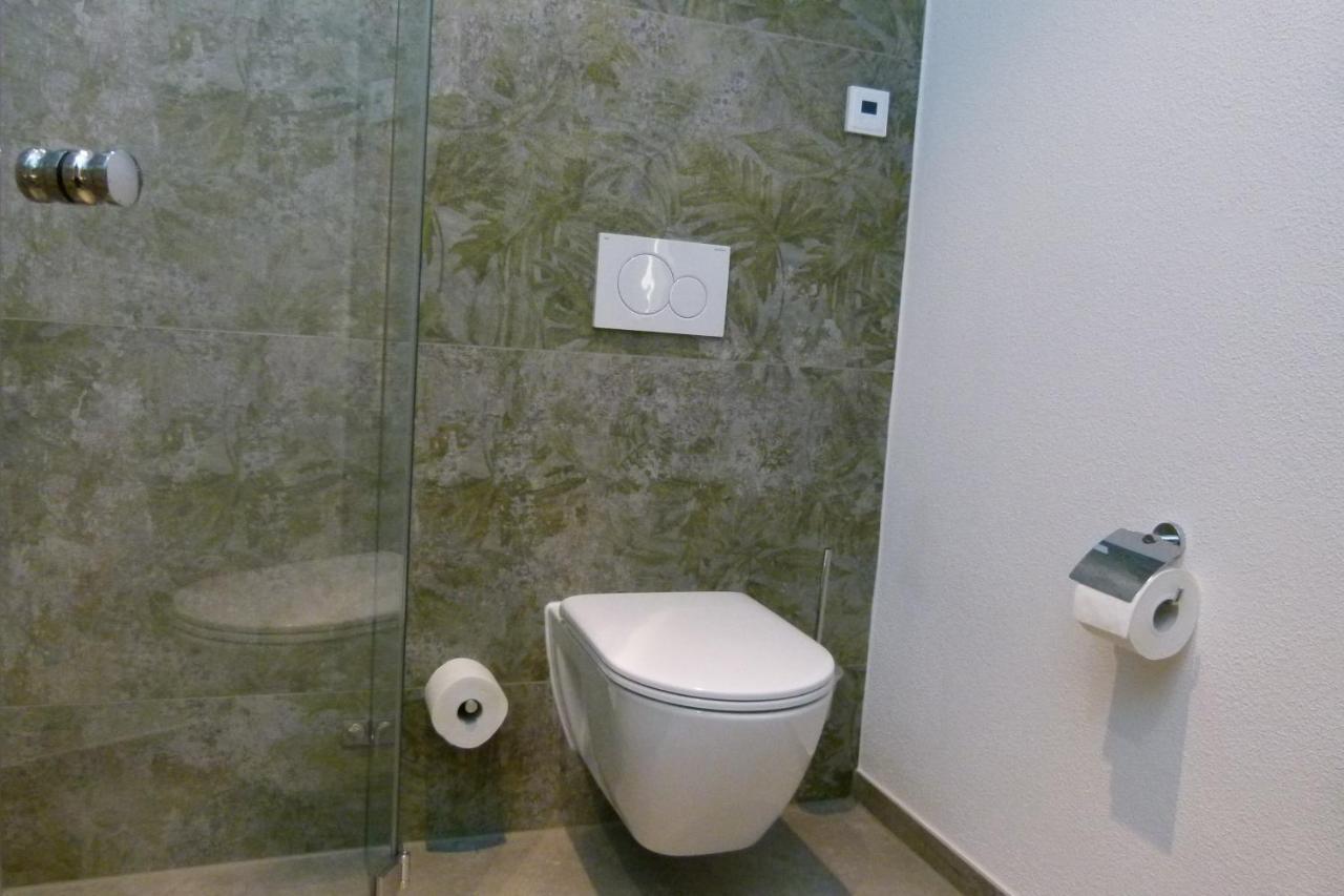 Hotel Gruene Elster Fürth エクステリア 写真